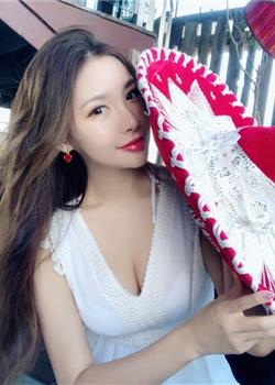 韩国爆乳美女完美身材嫩苞床震无遮掩性感图片