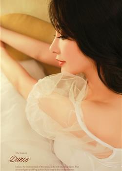 韩国美女嘉琪唯美白色纱裙风骚新娘写真