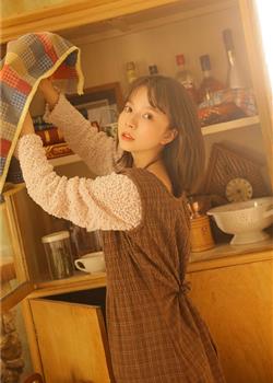 日本美女童颜学生妹少女清纯稚嫩可爱写真