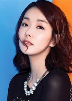 模特身份出道的韩国女演员苏怡贤写真摄影