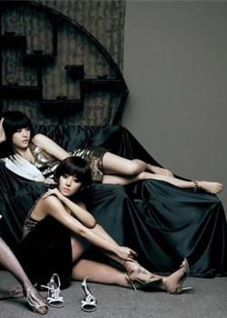 韩国性感女团褐眼女孩大长腿魅力十足写真